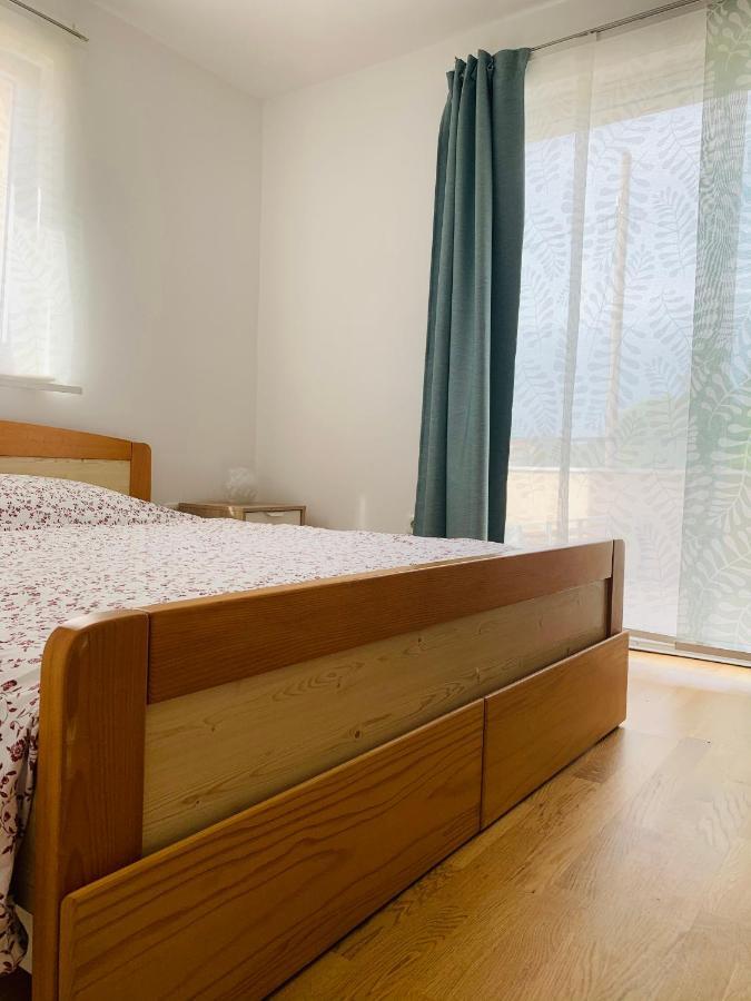 코스트레나 Apartman Marley 아파트 외부 사진