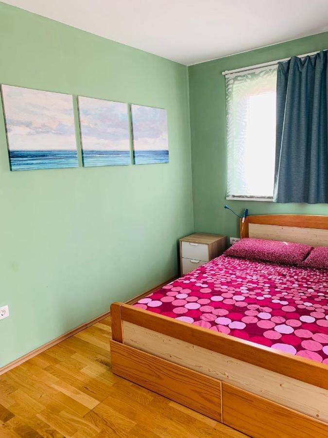 코스트레나 Apartman Marley 아파트 외부 사진